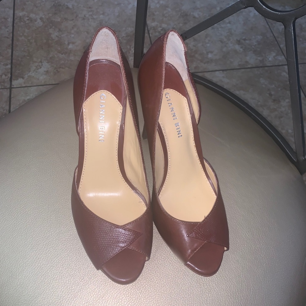 Brand New Gianni Bini heels. 4.5 inch heels.